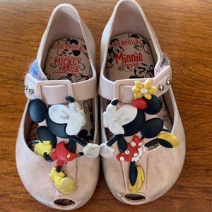 Size 7 Minnie Mickey mini Melissa